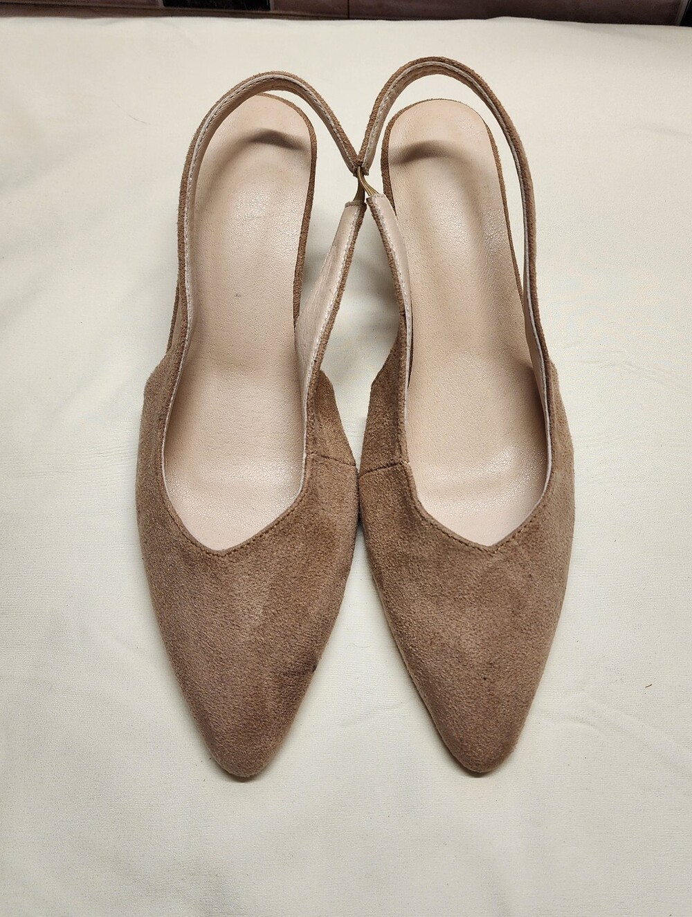 Suede Pointed Toe Slingback Heels Women 9 Beige Stiletto Minimalist Classic Chic